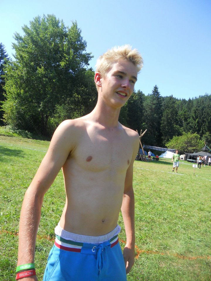 Sint-Martinus den XIIde - Internationaal Kamp Techuana 2012